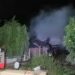 FOTO Incendiu de proporții la o gospodărie din satul Vuliva, comuna Frătăuții Noi. Pompierii au intervenit cu opt autospeciale de stingere