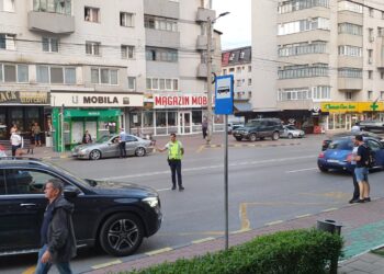 Polițiștii au împărțit amenzi de peste 25.300 de lei șoferilor din municipiul Suceava, de ieri până astăzi