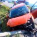 FOTO Un autoturism a ieșit în afara părții carosabile, pe raza localității Poiana Stampei. O femeie este transportată la spital