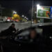 Un individ a fost arestat preventiv pentru tentativă de omor, după ce l-a ”plimbat” pe ”Justițiarul de Berceni” pe capota mașinii, aproape 2 kilometri. Șoferul ar fi pipăit o minoră de 14 ani