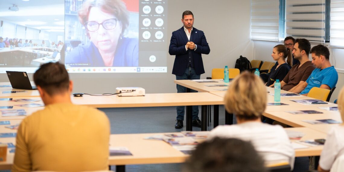 FOTO Eveniment multidisciplinar dedicat tratamentului accidentului vascular ischemic acut (STROKE)