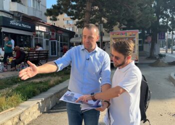 FOTO Lucian Harșovschi a anunțat că stația Orizont se mărește: ”Punem bănci, coșuri de gunoi și refacem jardinierele din zonă pentru un plus de frumusețe”