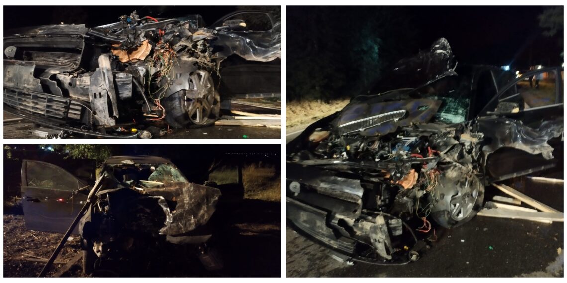 VIDEO Accident rutier, cu trei mașini implicate, pe raza localității Zvoriștea. O persoană a fost găsită încarcerată
