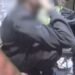 VIDEO Un ucrainean rupt de beat, care conducea haotic o cisternă încărcată cu aproape 20 de tone de combustibil pe Autostrada A2, a fost oprit de polițiști și introdus în arest