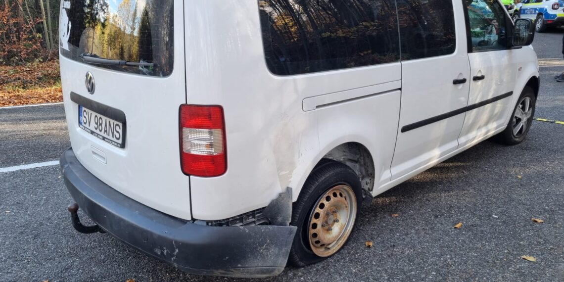 VIDEO Urmărire cu focuri de armă, pe raza localității Sucevița, după un individ beat și fără permis, care a furat o mașină