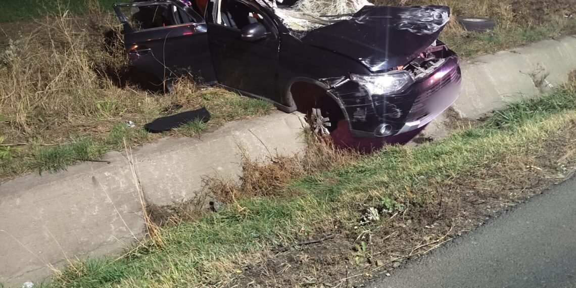 Un tânăr de 18 ani s-a răsturnat cu mașina în apropiere de „Zidul Morții”