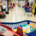Un recidivist și-a aflat pedeapsa pentru că a furat 144 de pachete cu cafea din magazinul Carrefour, din Suceava. Bărbatul a susținut în fața instanței că nu voia să fure produsele, ci doar și-a uitat PIN-ul de la card