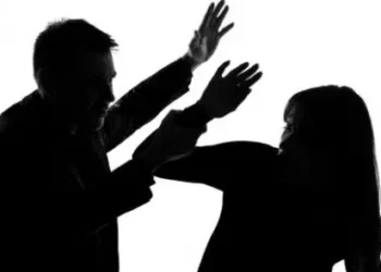 Polițiștii suceveni au emis peste 200 de ordine provizorii de protecție, în primele 9 luni ale acestui an. 140 de agresori au fost evacuați temporar din domiciliu