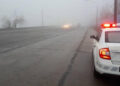 Polițiștii suceveni le amintesc șoferilor aibă o atenție sporită când conduc pe carosabil umed sau în condiții de ceață