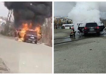 VIDEO Incendiu izbucnit la un Volkswagen Touareg, în parcarea unui magazin din Fălticeni. Autoturismul a ars aproape în totalitate