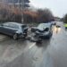 VIDEO Încă un accident rutier a avut loc pe Calea Unirii din Suceava. Două persoane au fost transportate la spital