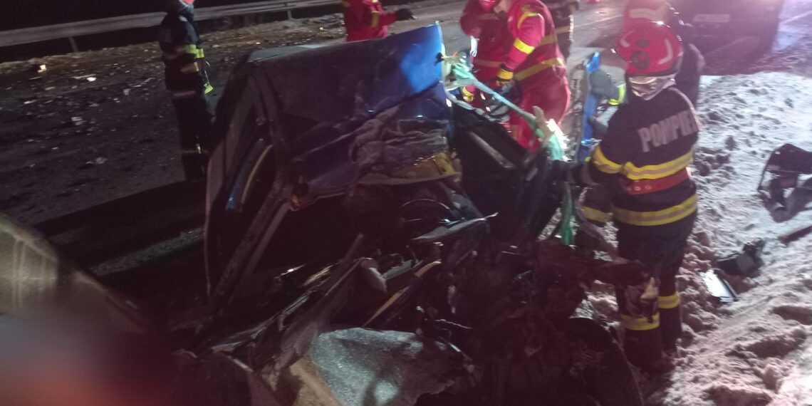 VIDEO Accident mortal pe centura ocolitoare a municipiului Suceava, în apropiere de ”Zidul Morții”. Un autoturism și un cap tractor sunt implicate în evenimentul rutier