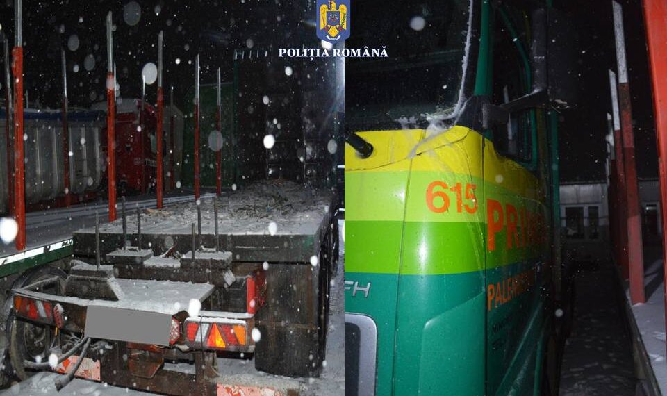 FOTO Polițiștii suceveni au confiscat un camion ce transporta ilegal material lemnos pe raza localității Vatra Moldoviței