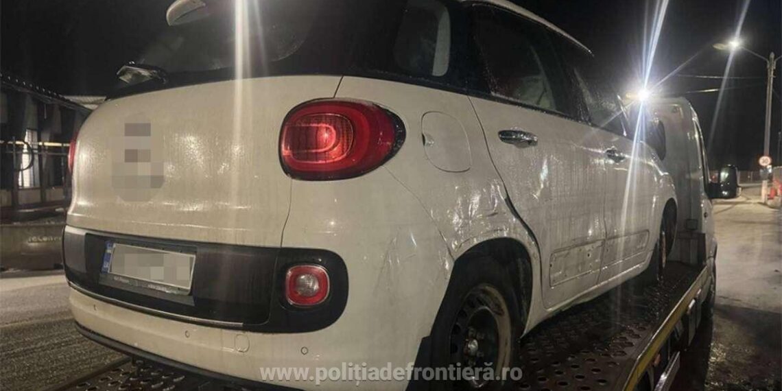 FOTO Autoturism furat din Italia, depistat în PTF Siret. Un ucrainean voia să ducă mașina în țara sa