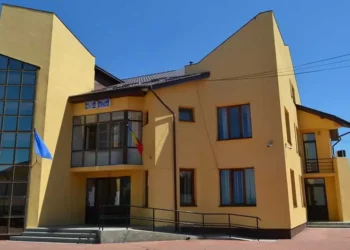 Primăria Calafindești plătește circa 54.000 de euro pentru colectarea, transportarea, sortarea și eliminarea deșeurilor
