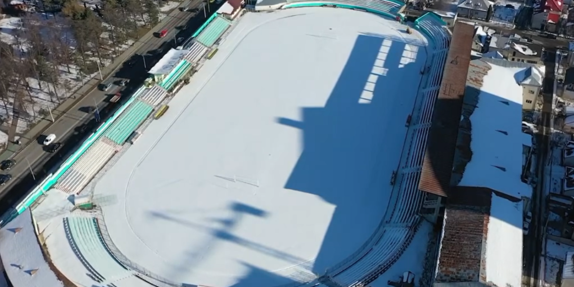 Viceprimarul Sucevei, Lucian Harșovschi, își dorește să modernizeze pista de atletism a stadionului Areni: ”Sucevenii au nevoie de pistă de atletism modernă”