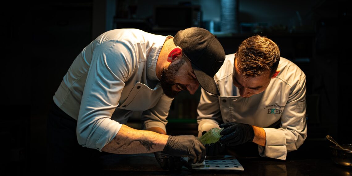 Restaurantul Eker lansează evenimentul de tip cină Fine Dining ”Umani Experience”