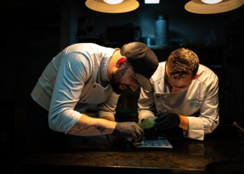 Restaurantul Eker lansează evenimentul de tip cină Fine Dining ”Umani Experience”