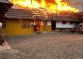 VIDEO Trei gospodării din Frătăuții Noi au fost afectate de un incendiu izbucnit în această dimineață. Pompierii au intervenit cu șase autospeciale de stingere