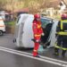 VIDEO Cinci persoane au ajuns la spital, după ce microbuzul în care se aflau s-a răsturnat pe raza localității Prisaca Dornei