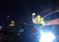VIDEO Urmărire cu focuri de armă pe străzile Sucevei. 24 de ore în arest pentru tânărul de 21 de ani, fără permis de conducere, ce s-a luat la întrecere cu polițiștii