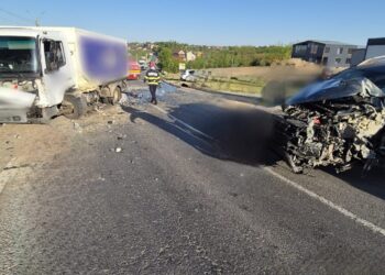 FOTO Accident rutier pe raza orașului Salcea, între un autoturism și o autoutilitară