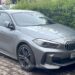 FOTO Un BMW furat din Anglia a fost depistat pe o stradă din Rădăuți. La volanul autoturismului se afla un sucevean în vârstă de 36 de ani