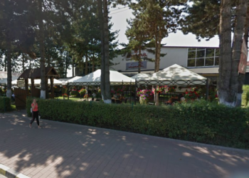 Dosar penal pentru un tânăr de 20 de ani, care a furat o sticlă de Jack Daniels din barul restaurantului Vivendi, în timp ce sărbătorea o aniversare. Acesta a consumat băutura cu mai mulți invitați