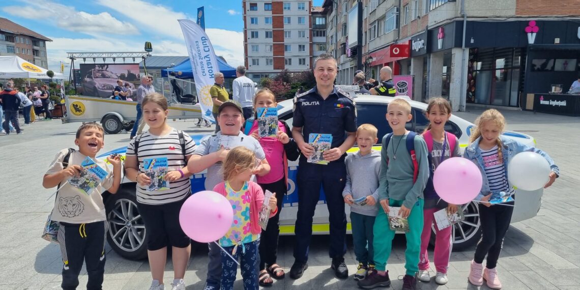 VIDEO Peste 1.000 de copii și adulți au participat în municipiul Suceava la ”Caravana Siguranței Auto Copii”