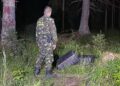 FOTO Focuri de armă trase pe raza localității Izvoarele Sucevei, la granița cu Ucraina, după trei cărăuși care transportau țigări de contrabandă în valoare de aproape 40.000 de lei