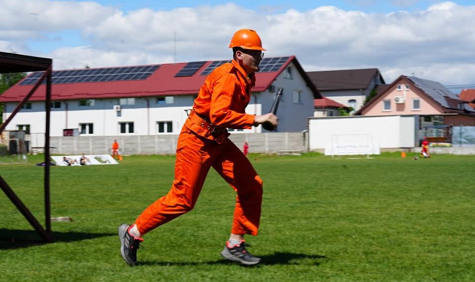 FOTO Etaja județeană a concursurilor Serviciilor Voluntare/Private pentru Situații de Urgență din județul Suceava s-a desfășurat pe Stadionul ”1 Mai” din municipiul reședință de județ