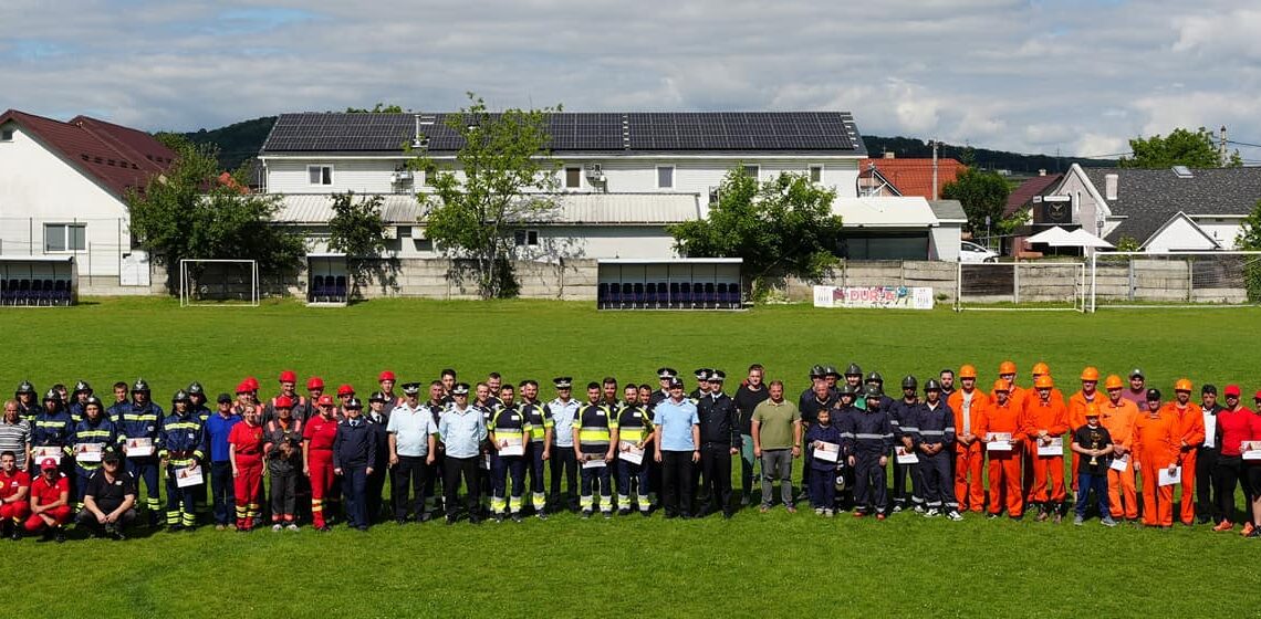 FOTO Etaja județeană a concursurilor Serviciilor Voluntare/Private pentru Situații de Urgență din județul Suceava s-a desfășurat pe Stadionul ”1 Mai” din municipiul reședință de județ