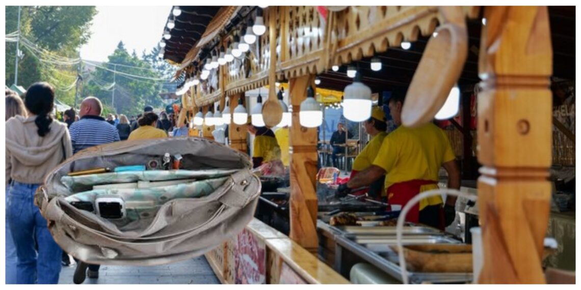 Un moșneag a fost condamnat la trei ani de închisoare pentru că i-a furat poșeta unei femei ce vindea turtă dulce în centrul Sucevei, la Târgul de Toamnă. Individul a săvârșit fapta la scurt timp după ce a fost eliberat din pușcărie