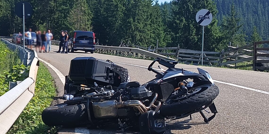 FOTO Accident mortal pe raza comunei Sadova. O persoană a murit, după o coliziune între un autoturism și o motocicletă