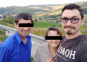 FOTO Șeful Poliției Orașului Broșteni, eliberat din funcția de conducere, după ce o tânără de 18 ani și-a pus capăt zilelor pentru că s-ar fi săturat să mai fie terorizată de dânsul: ”O umilea în fața colegilor lui arătând poze cu ea dezbrăcată, s-a jucat cu ea și a manipulat-o cum a vrut”