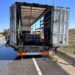 FOTO Un camion încărcat cu granit a luat foc pe raza localității Sfântu Ilie