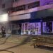 FOTO Incendiu izbucnit la magazinul Unicarm din zona Mărășești, la miezul nopții. Pompierii au intervenit cu trei autospeciale de stingere