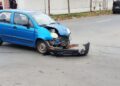 Un inconștient rupt de beat și fără permis de conducere s-a înfipt cu Matiz-ul într-un gard din Drăgoiești. În mașină se afla și fiul bărbatului