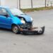 Un inconștient rupt de beat și fără permis de conducere s-a înfipt cu Matiz-ul într-un gard din Drăgoiești. În mașină se afla și fiul bărbatului