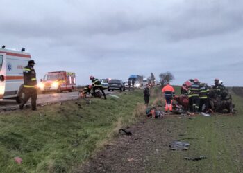 FOTO Tragedie rutieră pe DN2 (E85), pe raza comunei Grănicești. Planul Roșu de Intervenție activat după un accident cu cinci morți și doi copii răniți