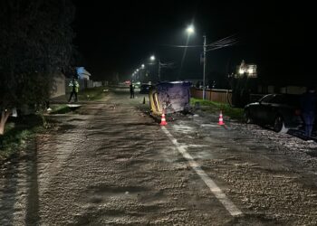 FOTO Patru accidente rutiere în această dimineață din cauza poleiului, în județul Suceava. IPJ Suceava emite recomandări pentru siguranța deplasării pe carosabil umed