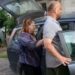 Bestiile din Burdujeni care au terorizat o copilă luată dintr-un centru de plasament au fost condamnate simbolic la închisoare cu suspendare. Mărturiile cutremurătoare ale copilei de 12 ani :”Când nu trăgeau în mine, mă puneau să fac multe genuflexiuni, peste 1.000. (…) Mi-au dat să mănânc piure pe care eu îl făcusem, precum și un cârnat expirat. La scurt timp am vomitat și m-a durut stomacul”