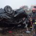 Detalii despre tragedia de pe șoseaua de centură a Rădăuțiului. Victima a zburat cu mașina de pe drum, după ce a acroșat pavimentul și bordurile unui sens giratoriu