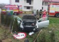 Detalii despre accidentul rutier din Milișăuți. Două femei au ajuns la spital. Șoferul a pierdut controlul mașinii și s-a oprit în gardul unui imobil