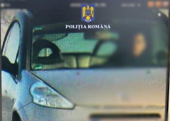 Șofer depistat în trafic, depășind limita legală, cu numere expirate, în timpul folosirii sistemului E-SIGUR