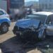Un tânăr beat și fără permis, care s-a luat la întrecere cu polițiștii prin Vicovu de Jos, s-a oprit cu mașina în autoturismul viceprimarului din localitate