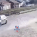 Motociclist de 16 ani, rănit după ce a evitat impactul cu un autoturism la Dornești. Adolescentul a lovit o piatră și a zburat de pe motocicletă