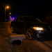 Un tânăr beat s-a înfipt cu BMW-ul într-un cap de pod din Mălini, a sunat la 112 și până au ajuns polițiștii a mutat mașina într-o curte. Doi pasageri au ajuns la spital