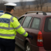 Șofer cu permisul suspendat, prins la volanul unei mașini fără RCA, după ce a fost surprins depășind limita de viteză. Vehiculul a fost imobilizat de polițiști