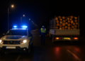 Urmărire pe străzile din Gura Humorului, după un transport ilegal de material lemnos. Șoferul a fost amendat cu 4.000 de lei